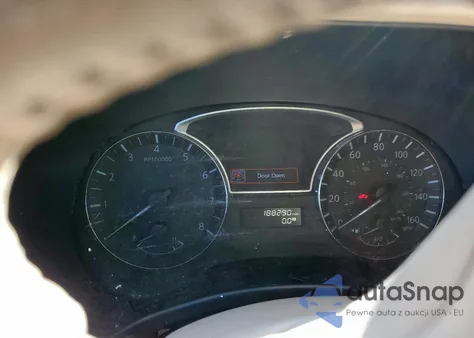 2015 Nissan Pathfinder S z USA, uszkodzony, nr VIN 5N1AR2MN2FC604793